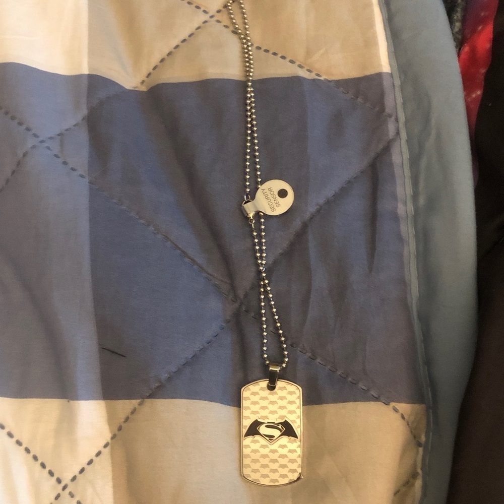 Superman Logo Dog Tag Necklace - Silver